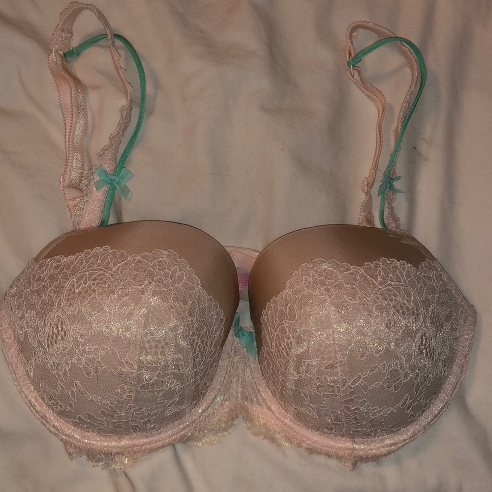 Nude and white dream angels Demi